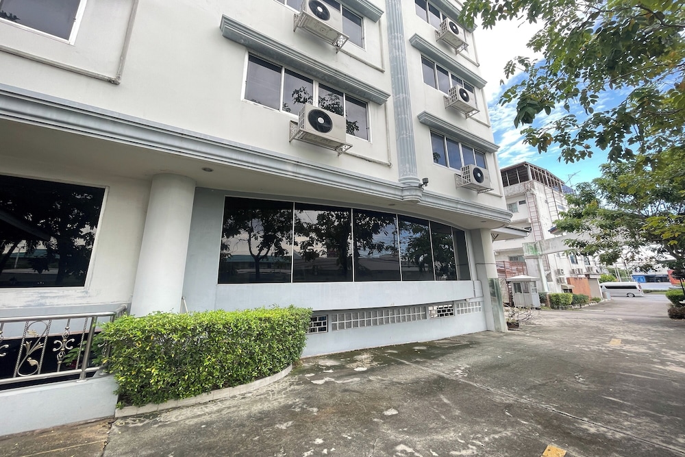 Ntk Residence 51/61
