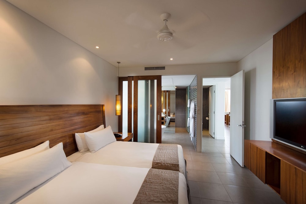 2 Bedrooms, Residence, 2 King Beds, Beach Front