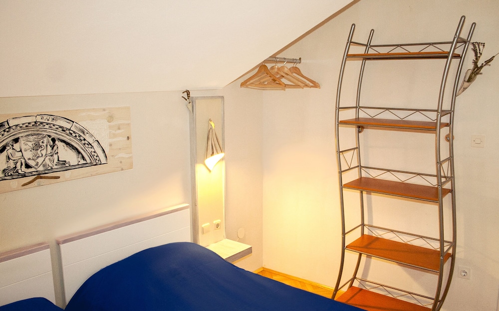 VILLA PAPE 23/50