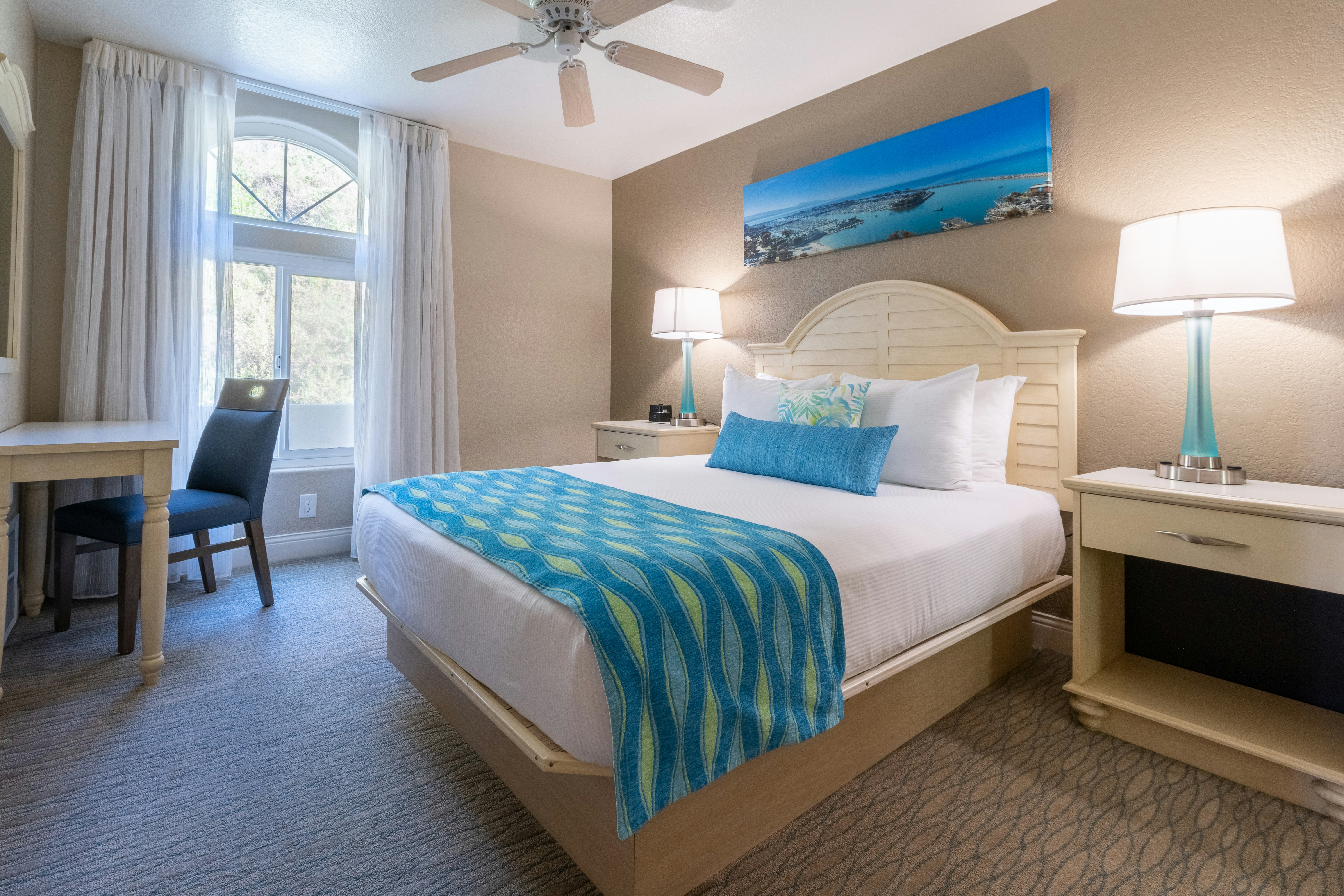 Capistrano Surfside Inn 27/83