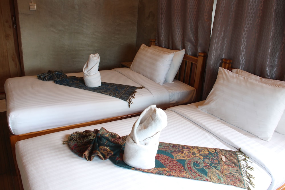 Riverpool Resort 23/50