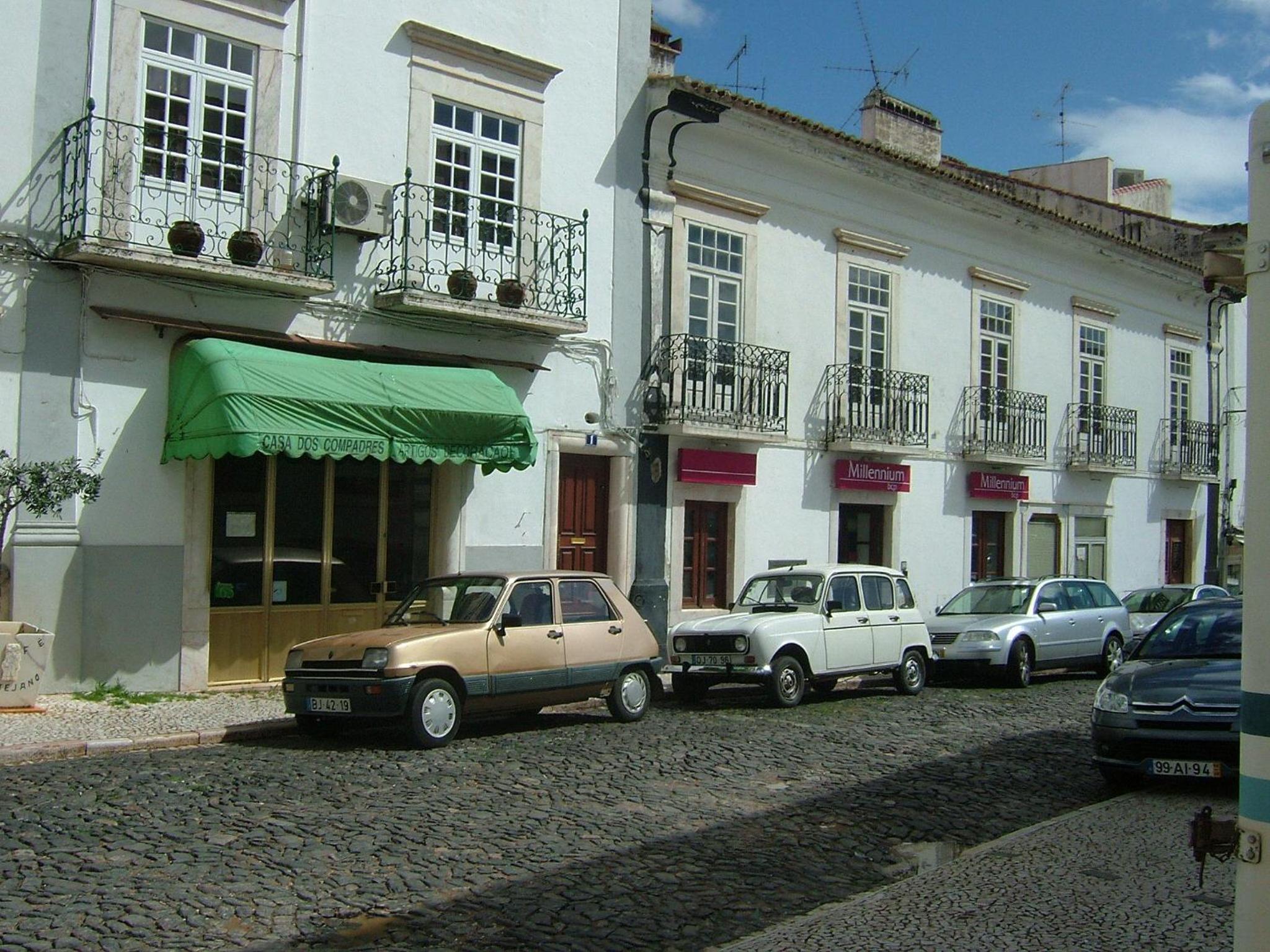 Alentejano Low Cost Hotel 40/50