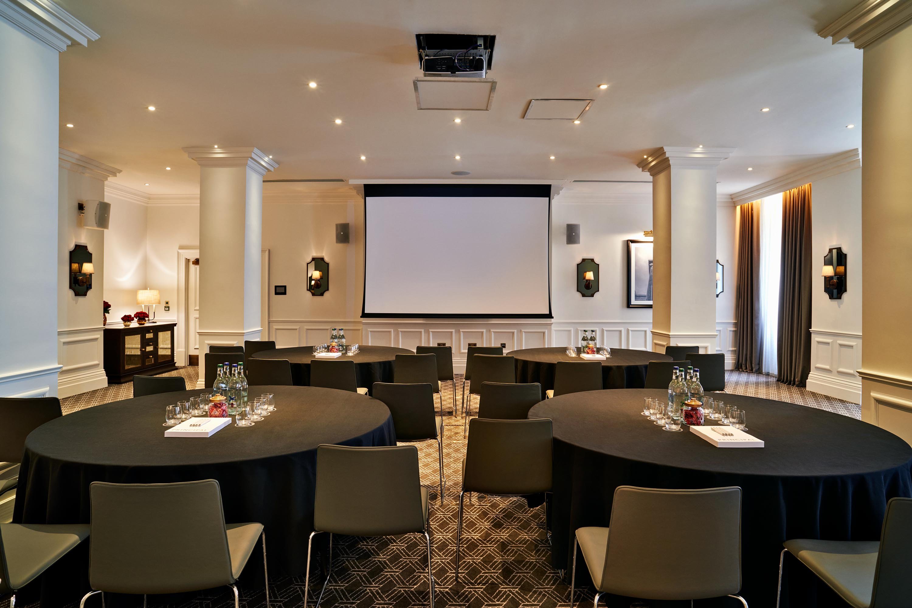 Kimpton Fitzroy London 72/81