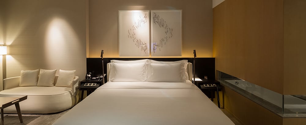 Hui Hotel 9/65