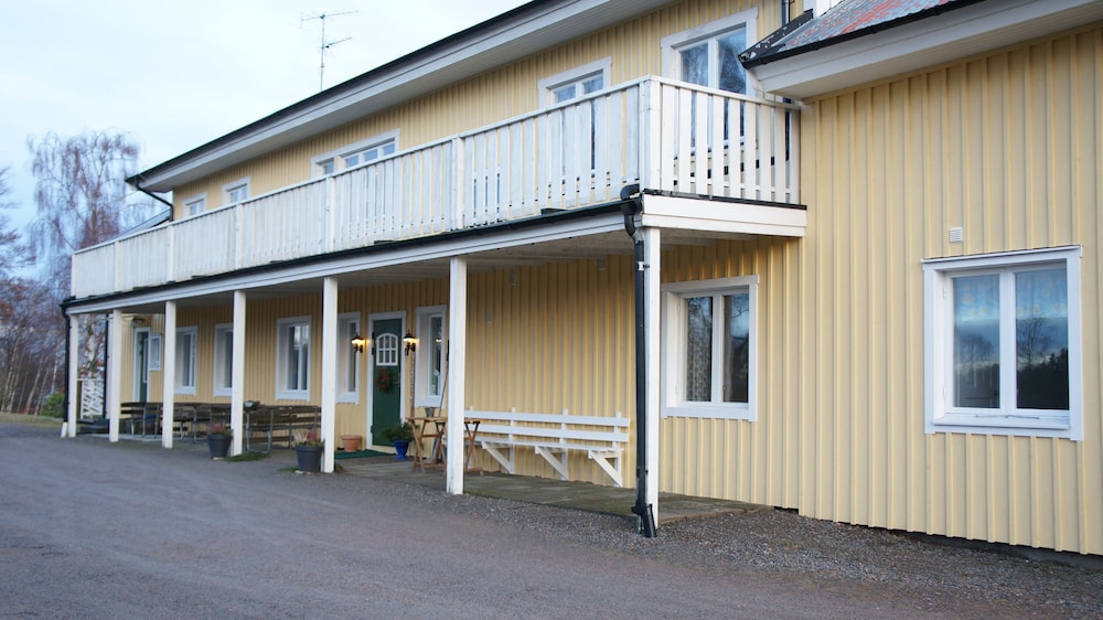 Fegens Vandrarhem 1/40