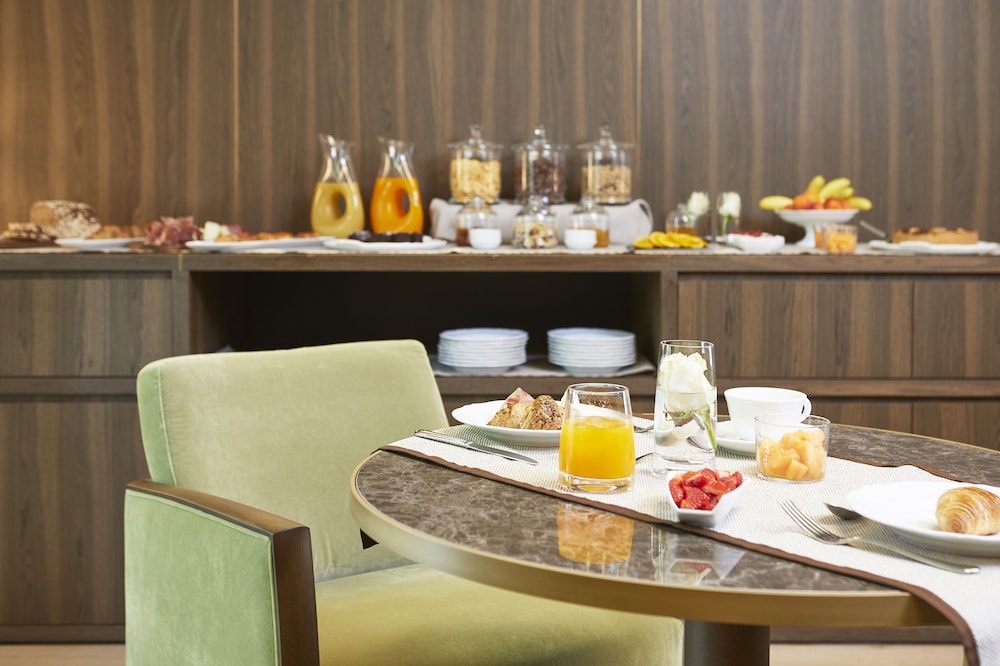 Messori Suites 56/68