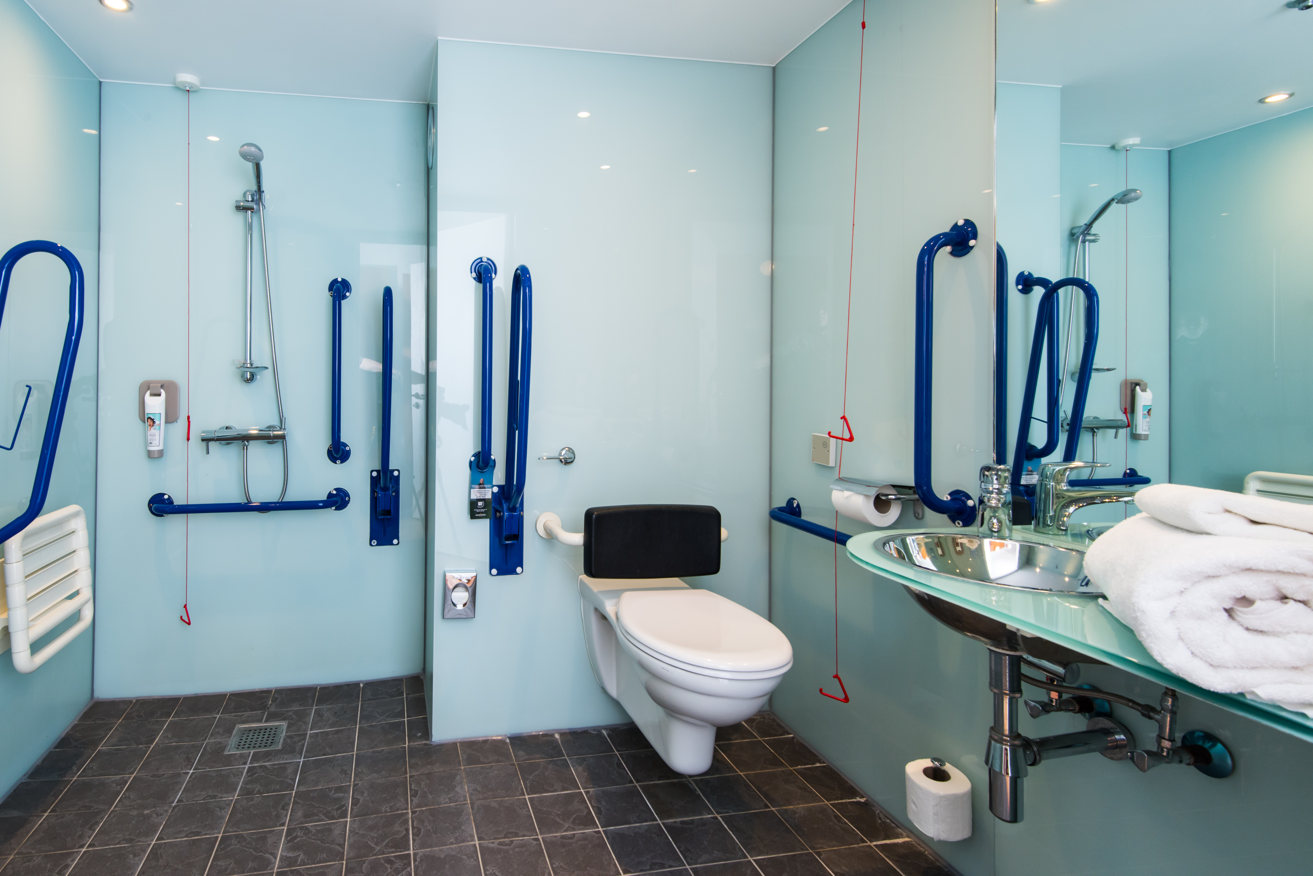 Room, Twin Beds, Accessible, Ibis Styles Barnsley 3/3