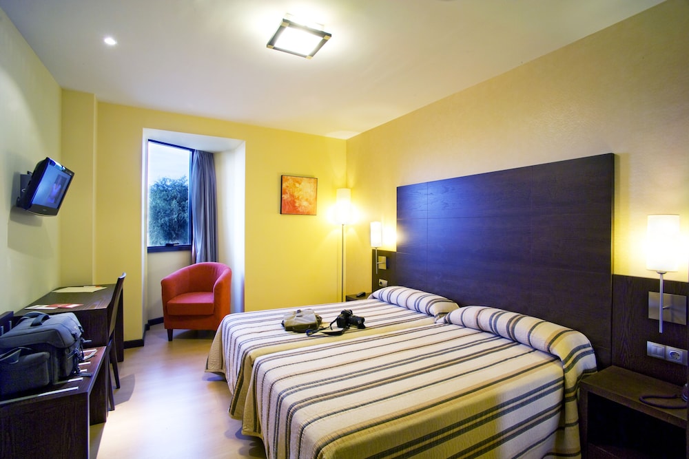 Hotel Juleca 12/26