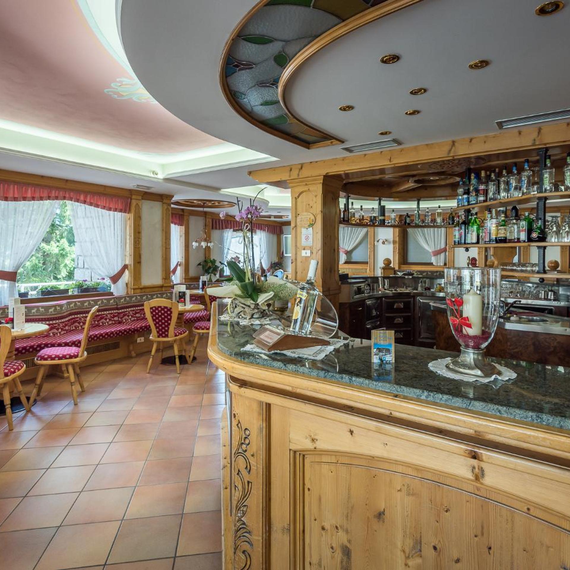 Hotel St. Raphael 13/53