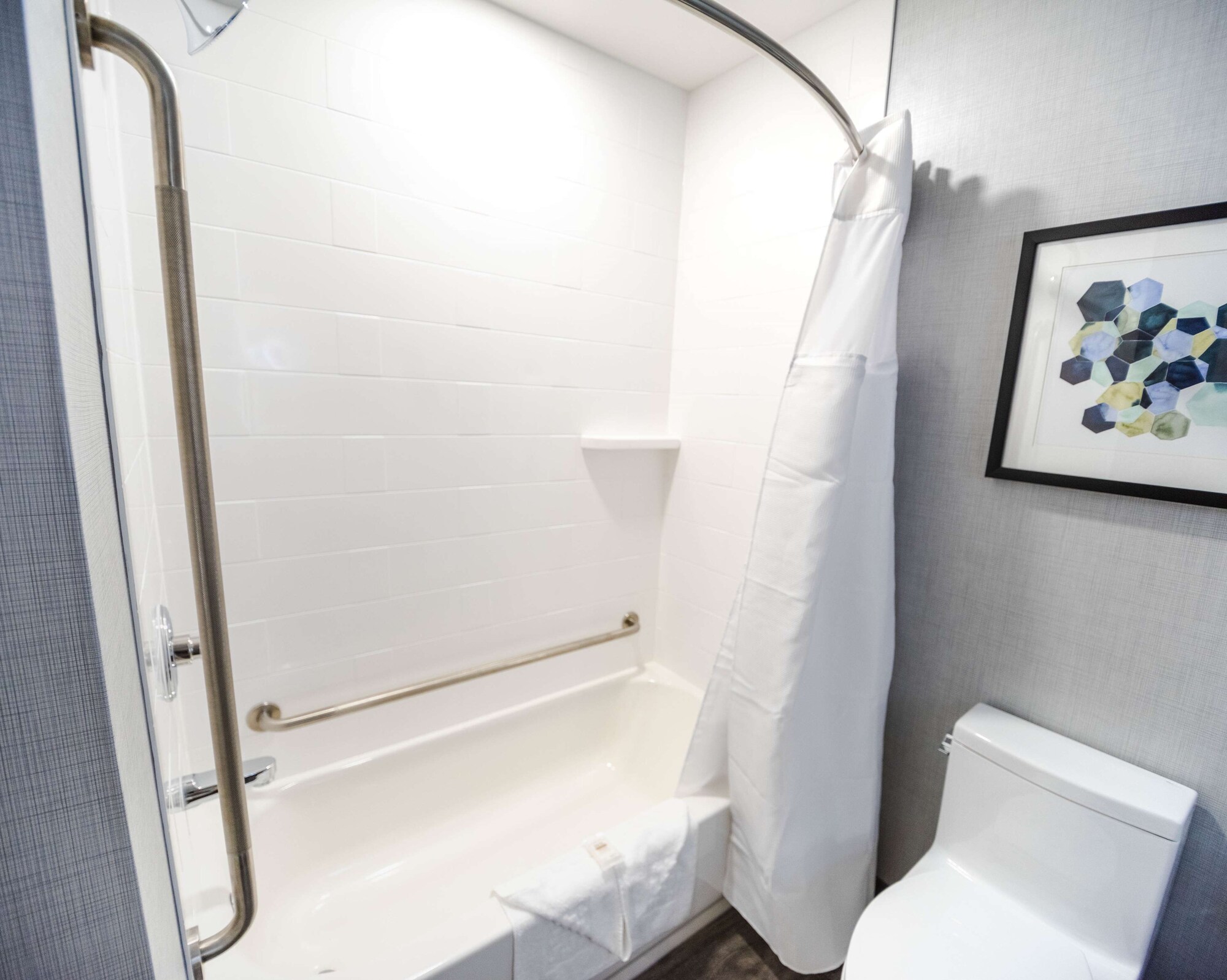 جناح بسرير كينج مع أريكة بحوض جاكوزي بمطبخ، Best Western Premier Executive Residency Medicine Hat 9/10