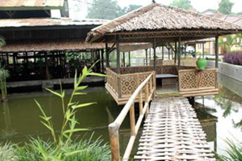 Karang Setra Hotel 5/25