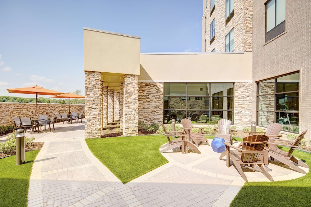 Hilton Garden Inn Dallas Arlington South Tx 24/50
