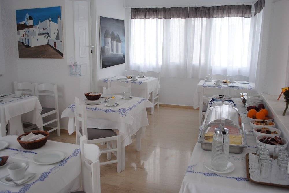 Milena Hotel 30/45