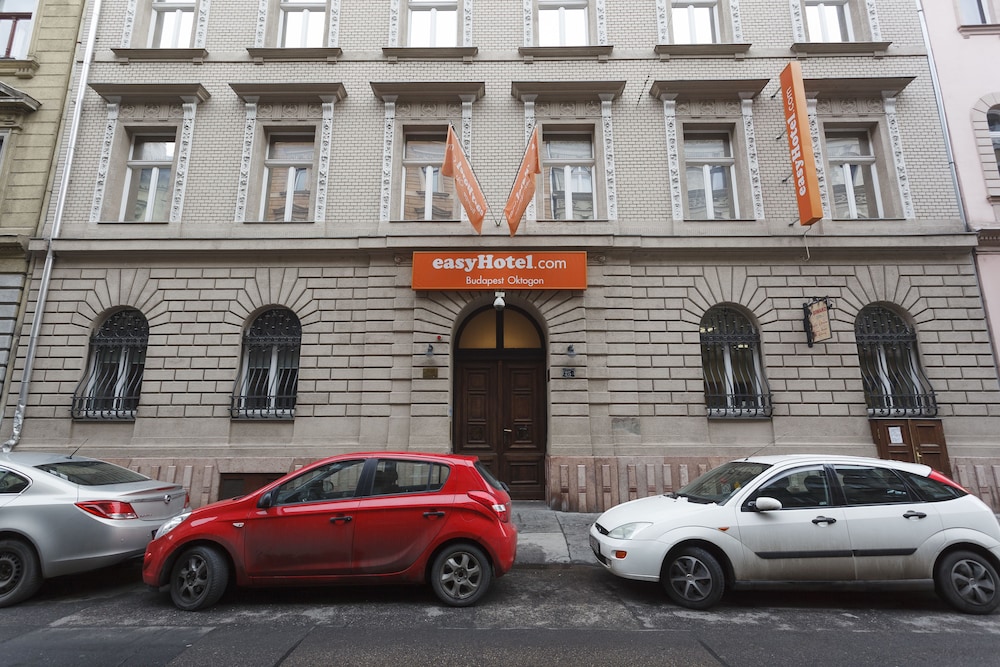 TL Hotel Budapest 60/66
