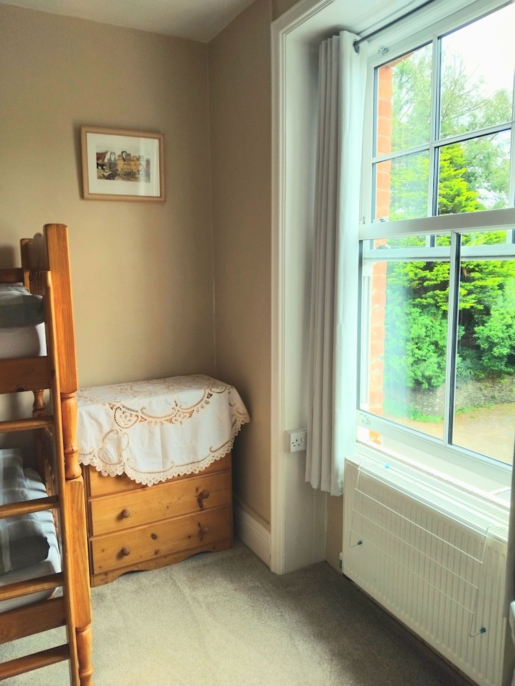 The Countryman Hotel - B&B 10/50