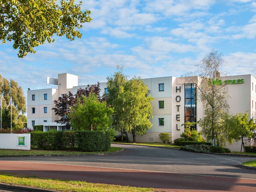 Ibis Styles Cognac 3/50