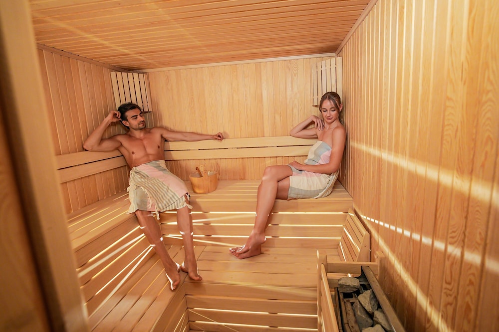 Ramitos Boutique Hotel 33/65