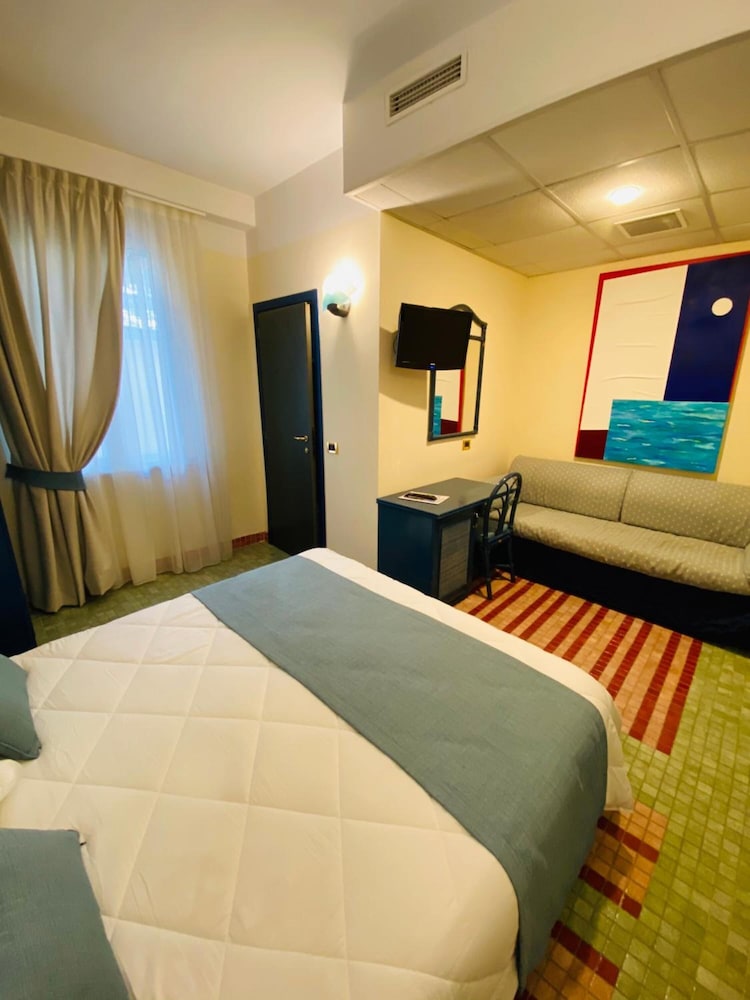 Hotel Della Baia 16/71