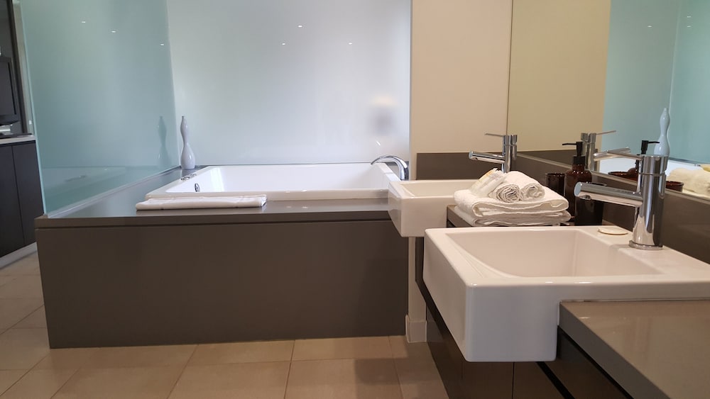 Temple Resort & Spa Port Douglas 46/50