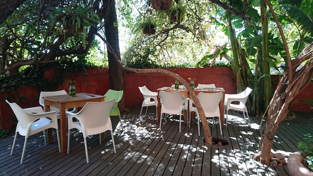 Hotel Gobernador 37/49