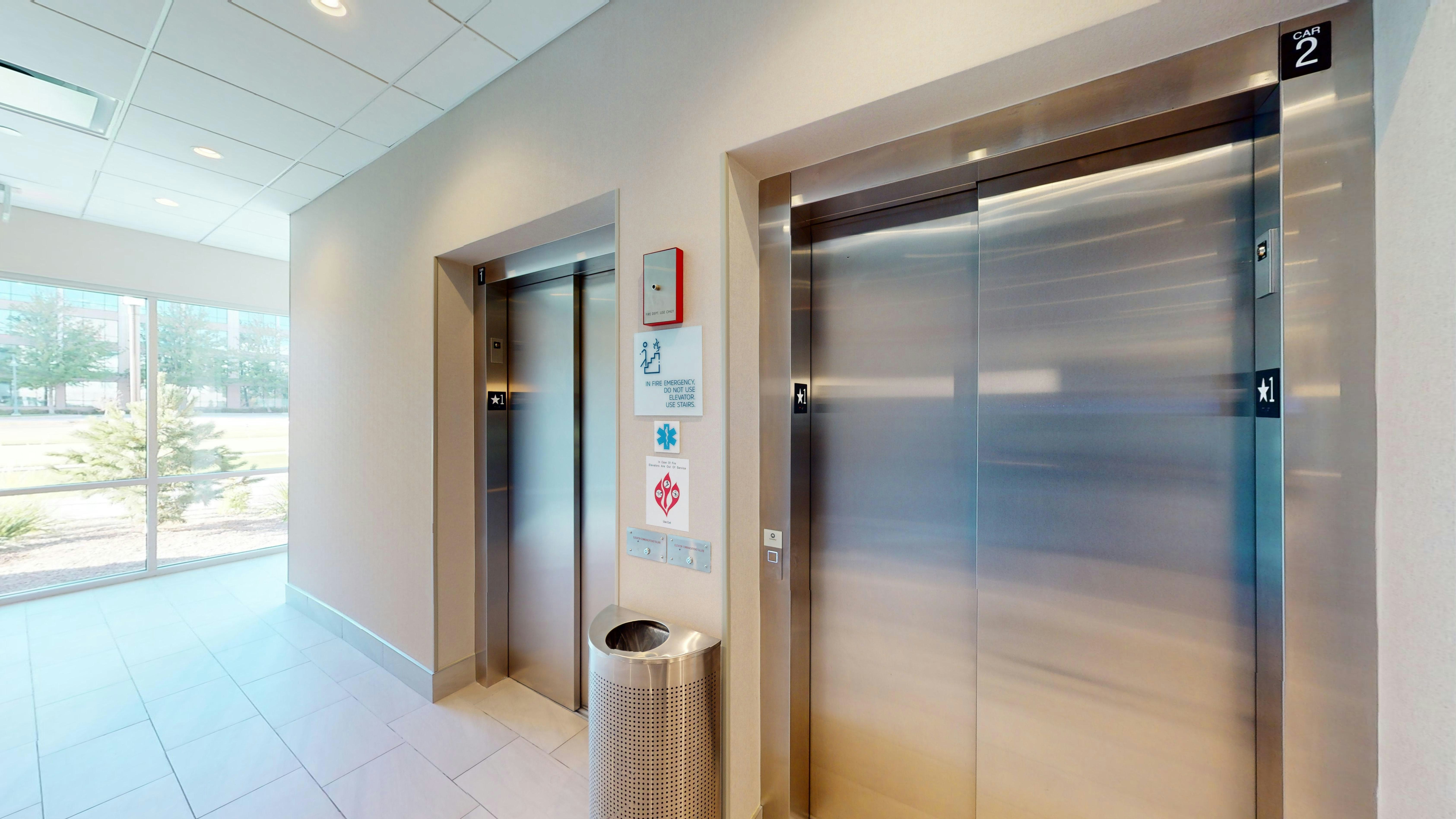 Holiday Inn Express & Suites Chicago Schaumburg, an IHG Hotel 13/50