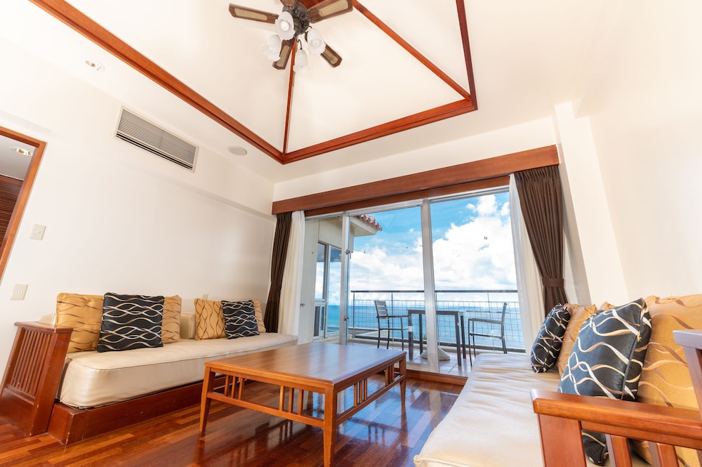 Kanucha Bay Hotels and Villas 45/80