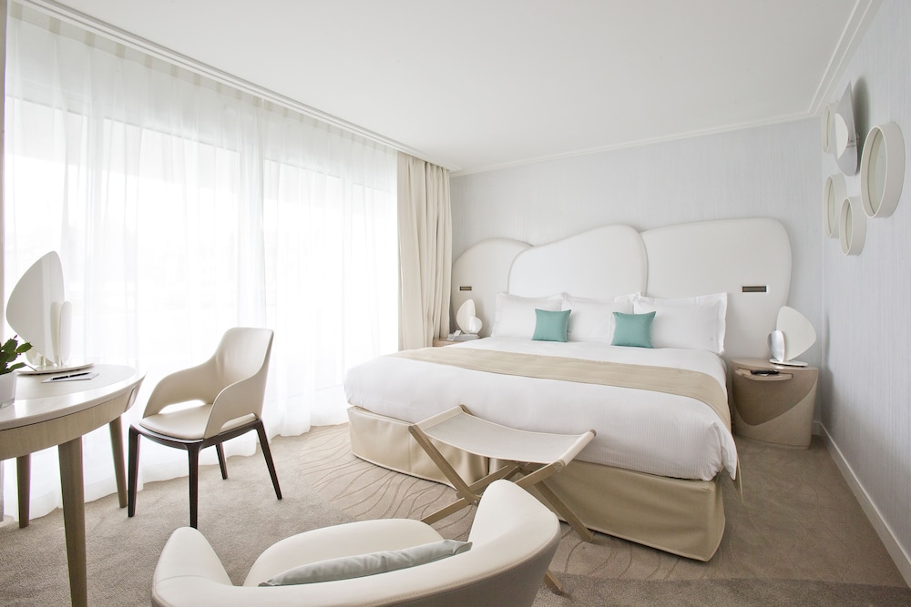 MIRAMAR CROUESTY HOTEL 21/66