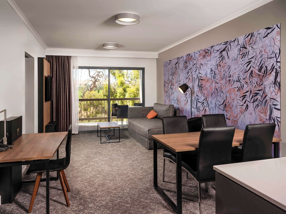 Novotel Barossa Valley Resort 48/69