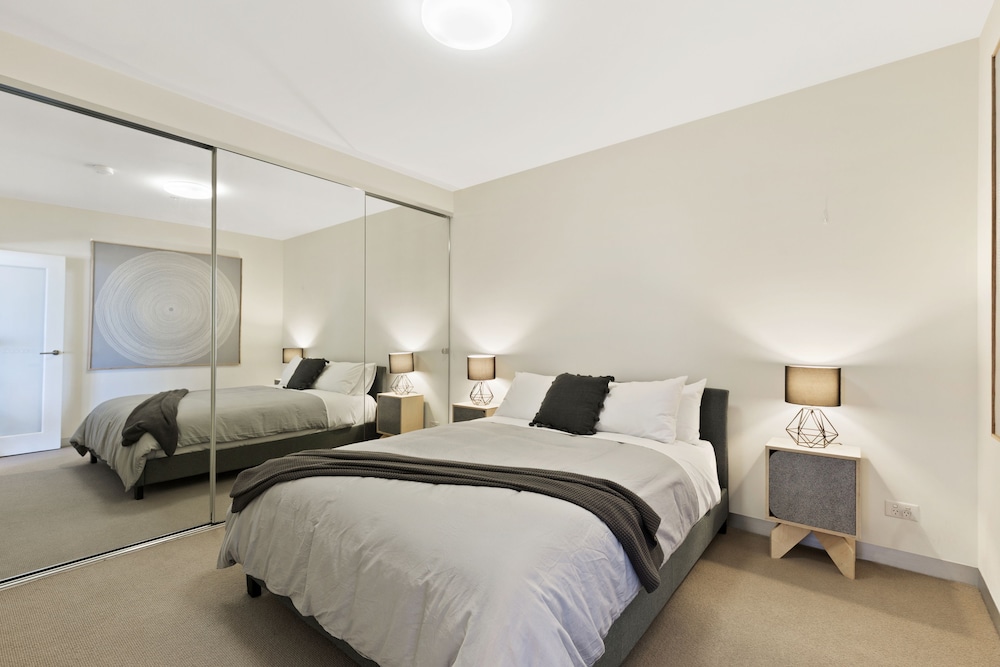 Nook Melbourne 173 City Road 28/71