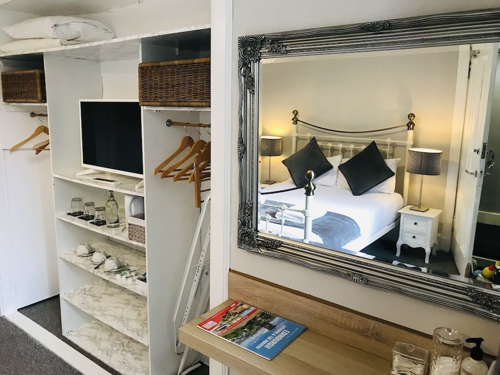 Ardenlee Guest House 52/69