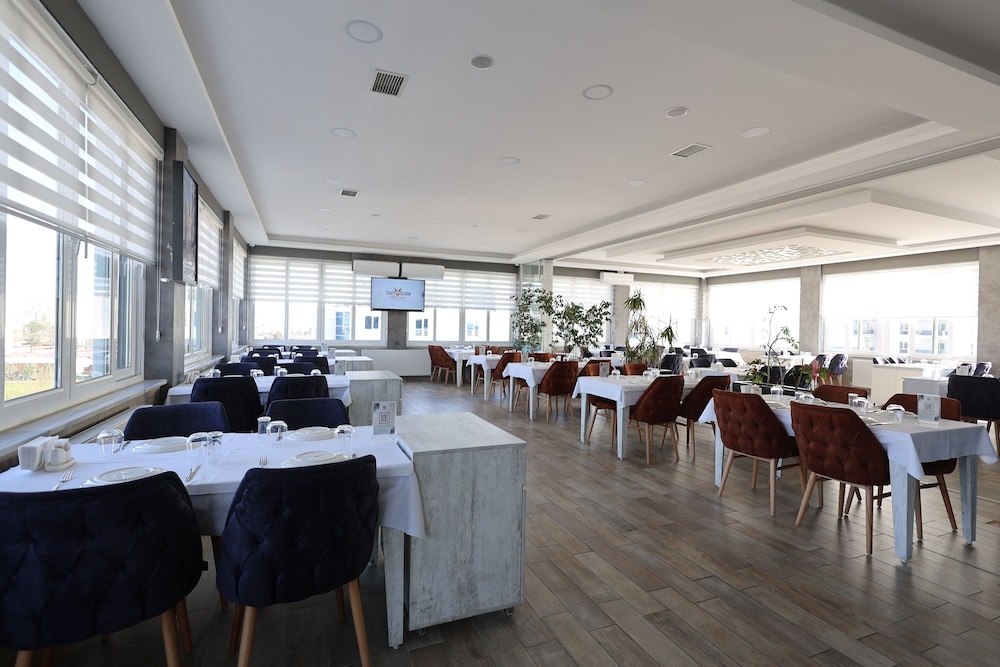 Cavit Duvan Prestige Hotel 36/52