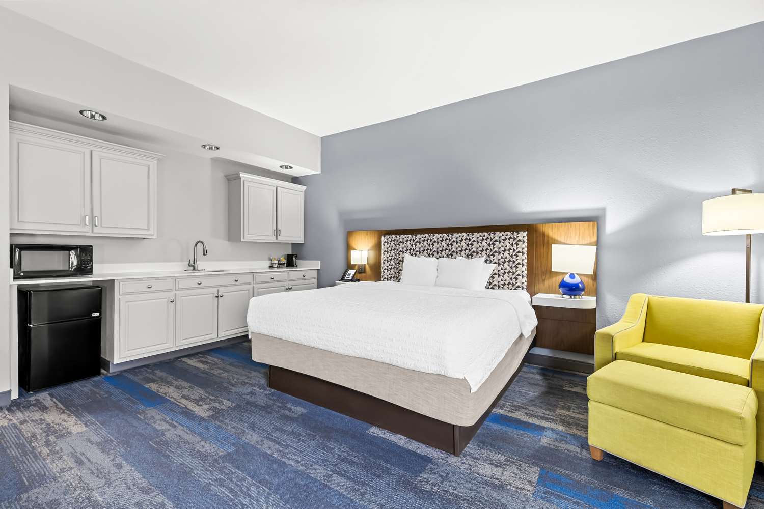 غرفة ديلوكس بسرير كينج، Hampton Inn Florence Midtown 3/5