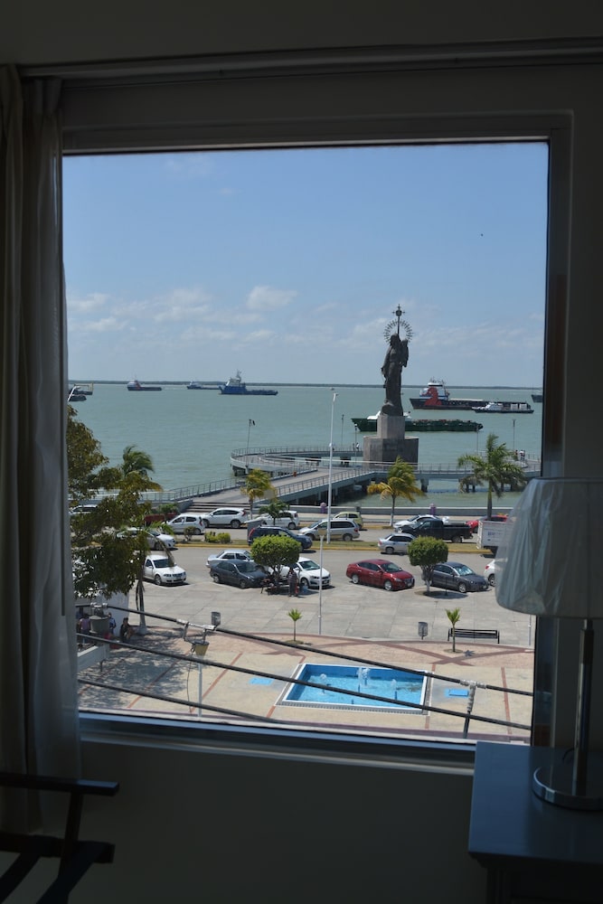 Hotel del Parque 16/26