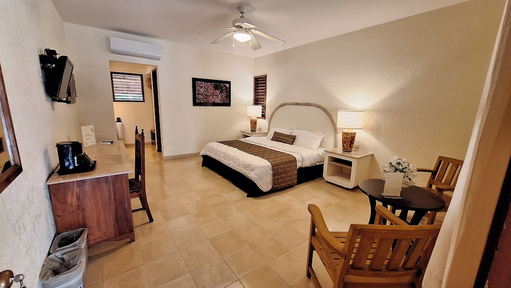 Chicanna Ecovillage Resort 20/66