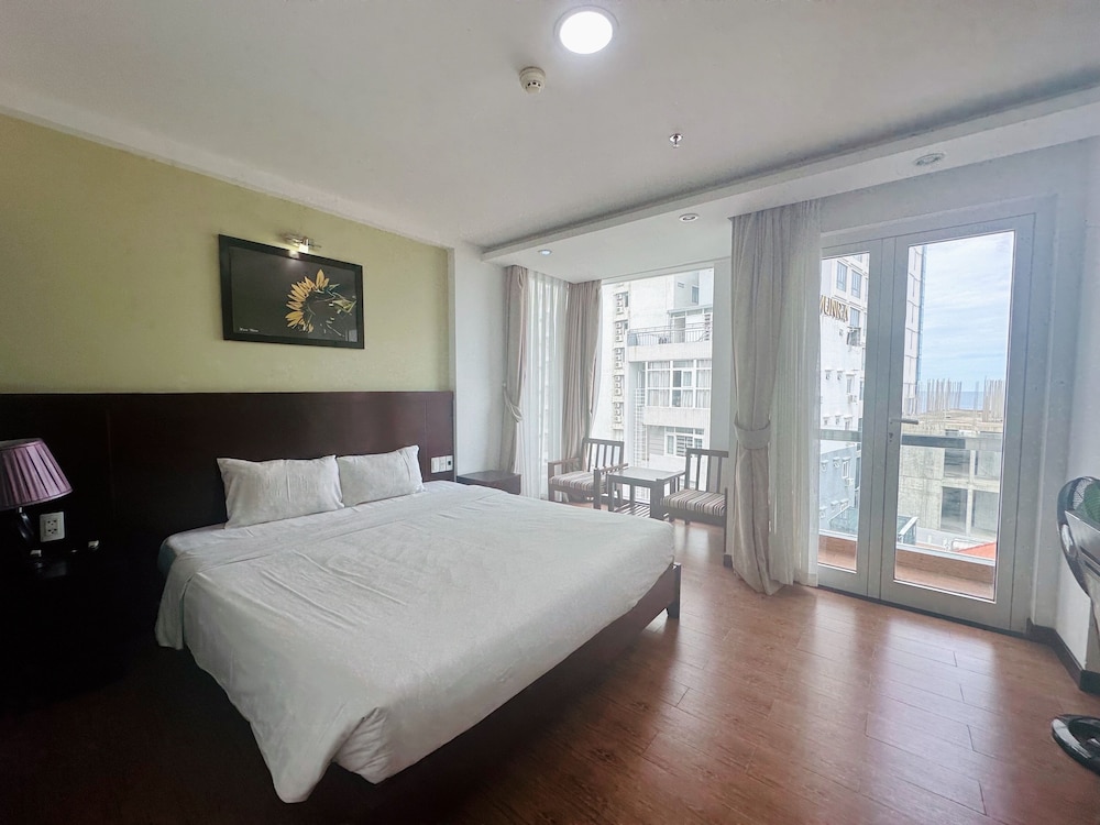 Dragon Sea Hotel 5/50