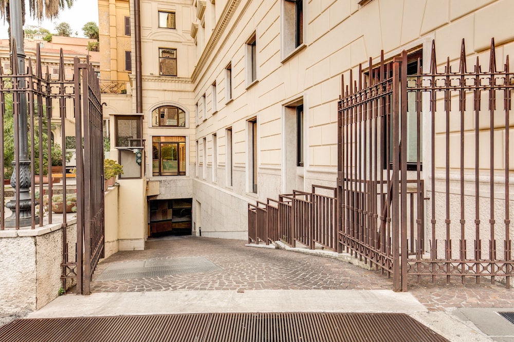 art'otel Rome Piazza Sallustio, Powered by Radisson Hotels 43/50
