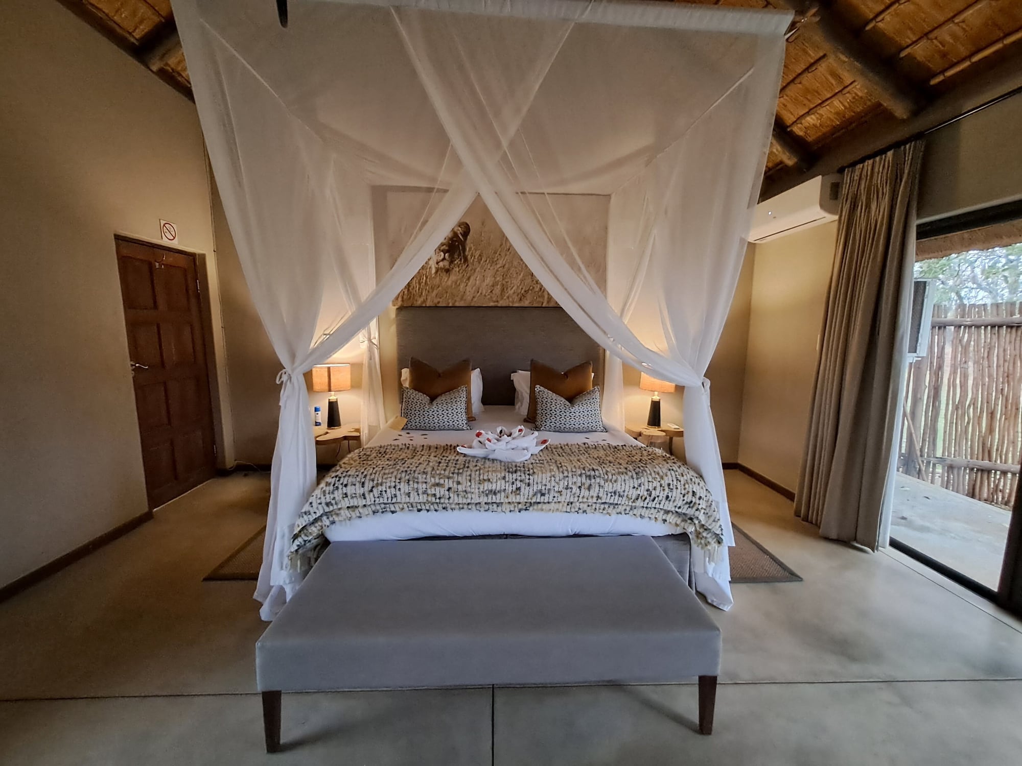 Room, King Bed