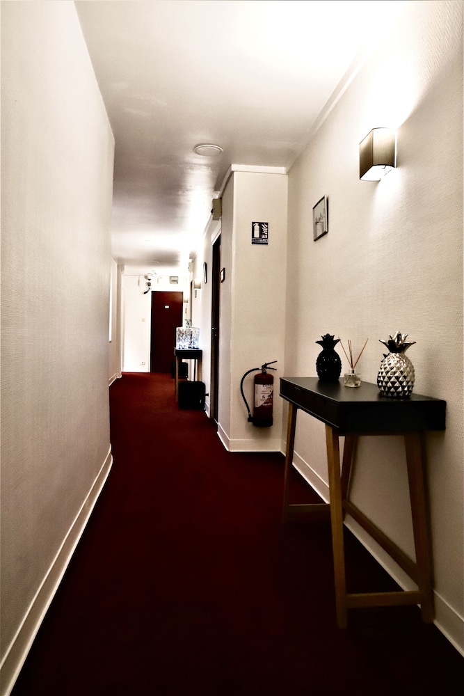 Hotel de La Loge 3/58