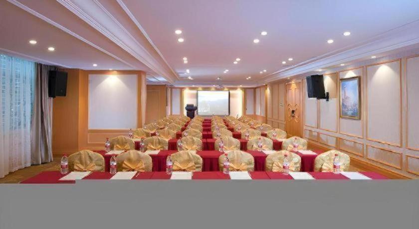 Vienna Hotel (Huizhou Luofu Mountain Scenic Area) 56/61