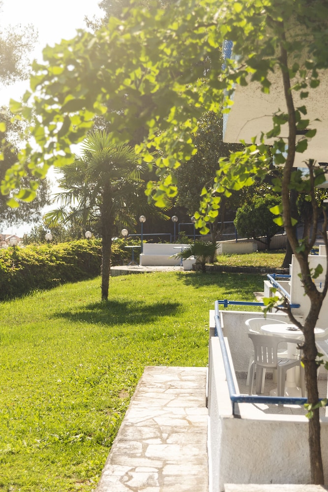 Roditsa Patritsia Apartments 26/36
