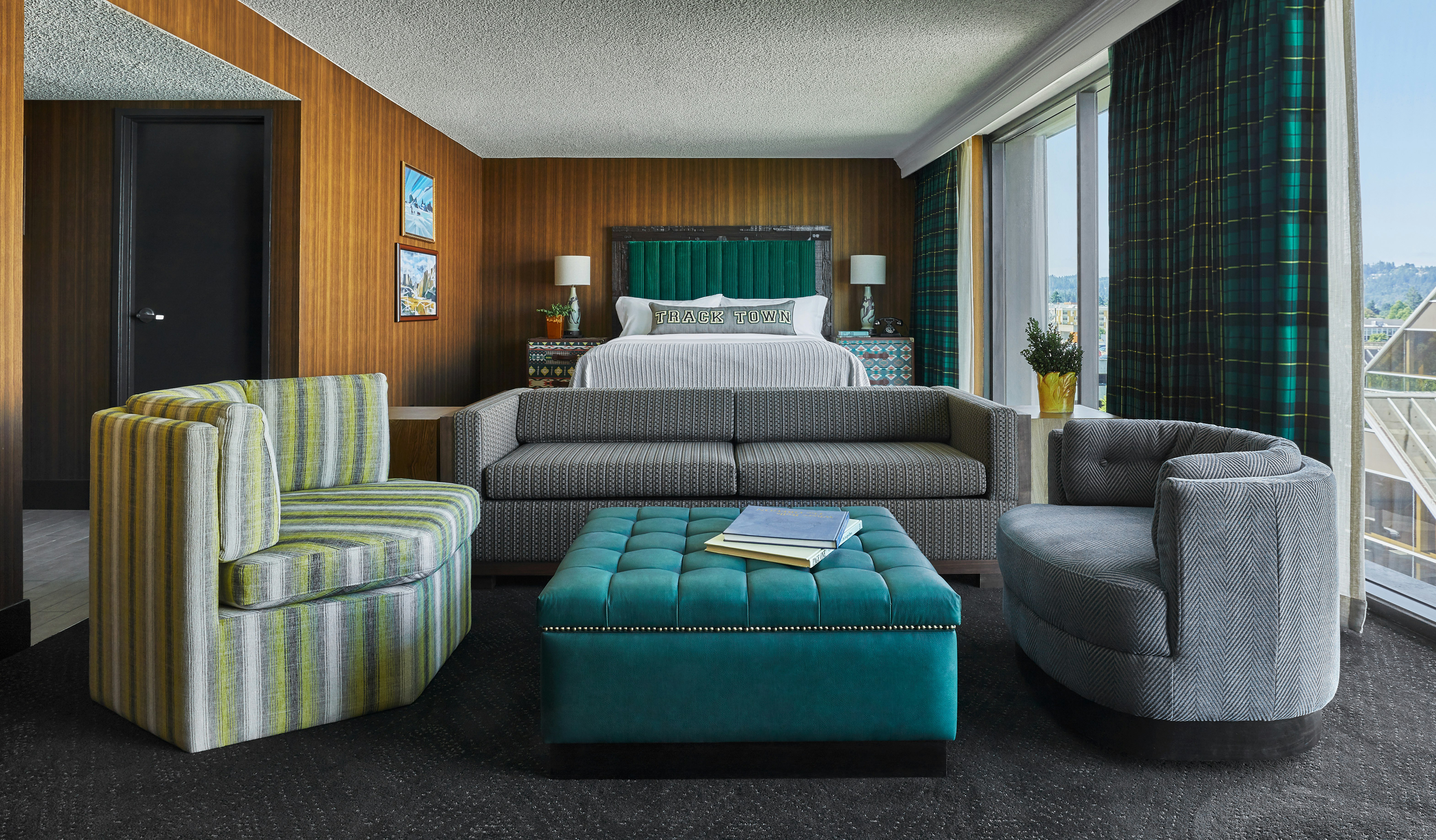 Graduate by Hilton Eugene 35/50