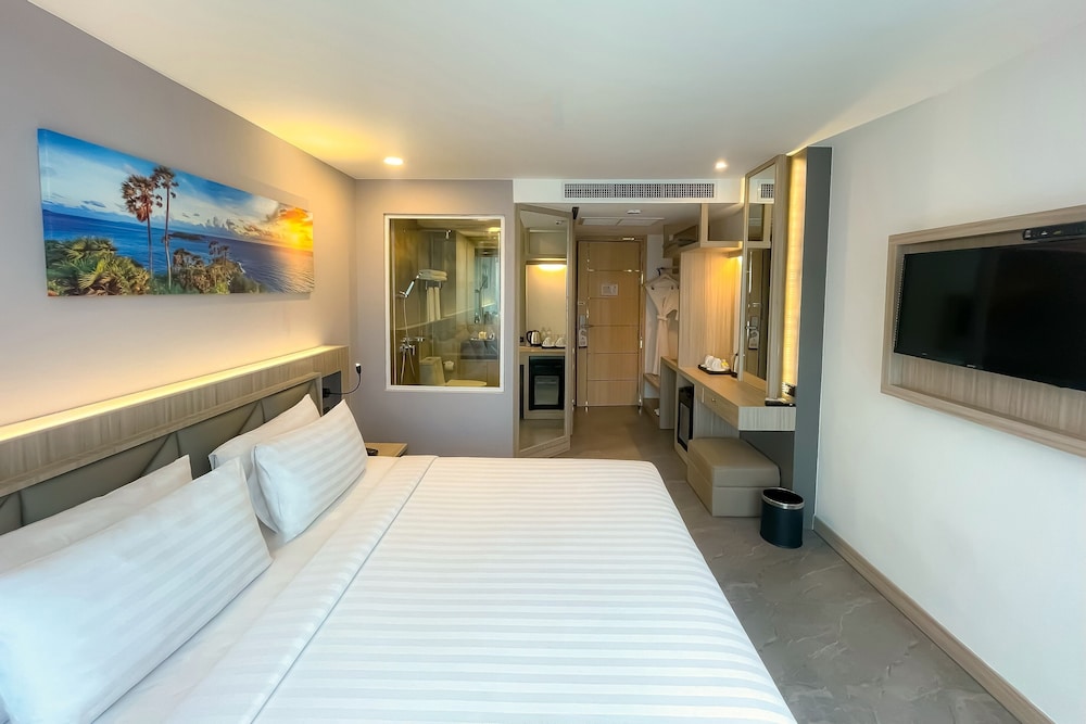 Standard King Room