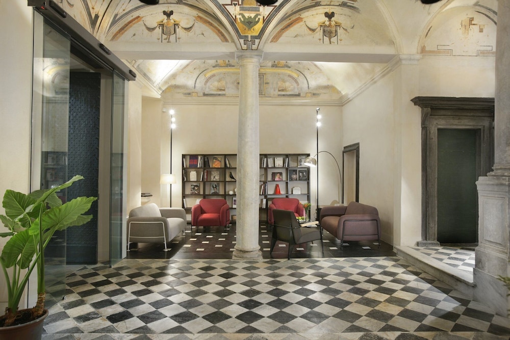Hotel Palazzo Grillo 8/72