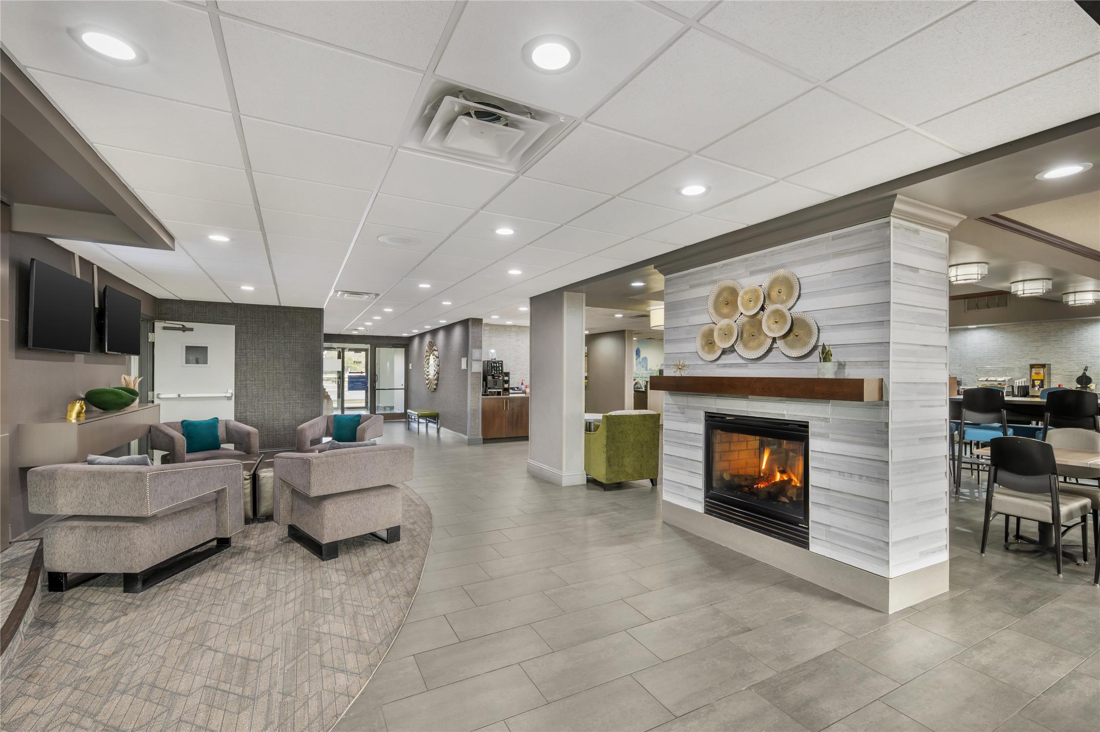 Best Western Plus Indianapolis NW Hotel 53/69
