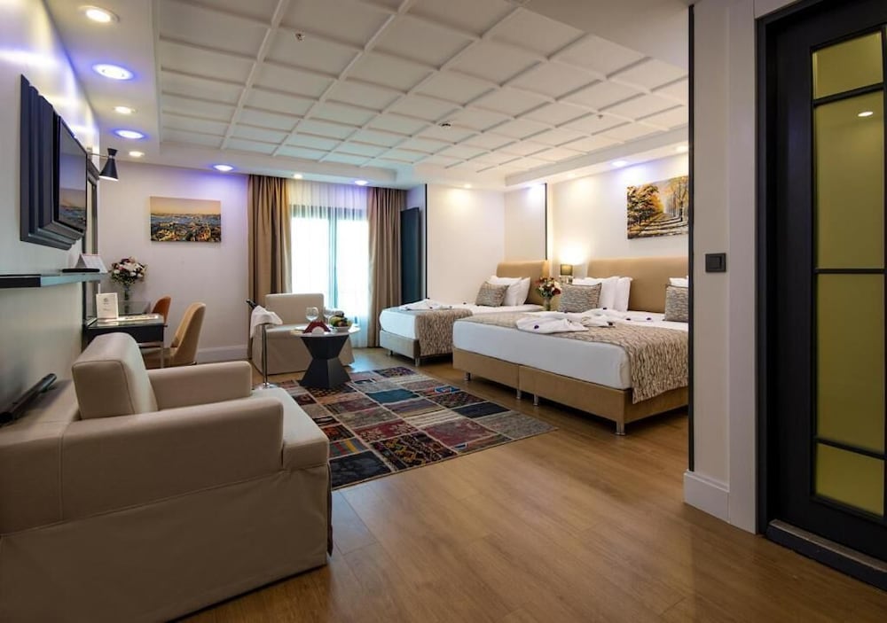 Antusa Design Hotel and Spa 17/65