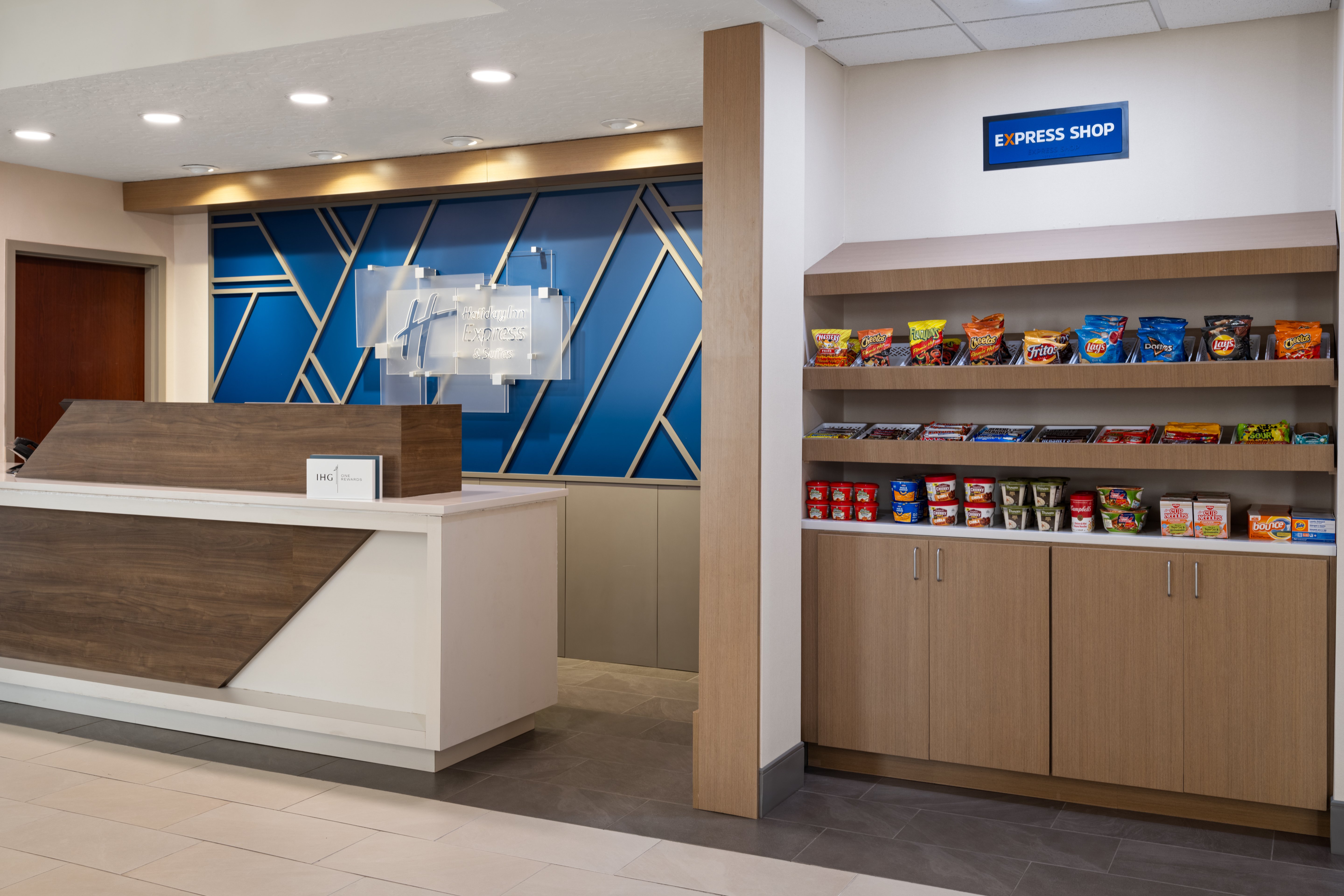 Holiday Inn Express & Suites Midwest City, an IHG Hotel 11/62