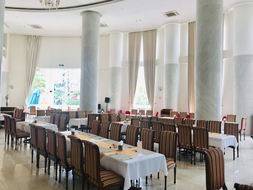 Nha Trang Palace Hotel 47/66