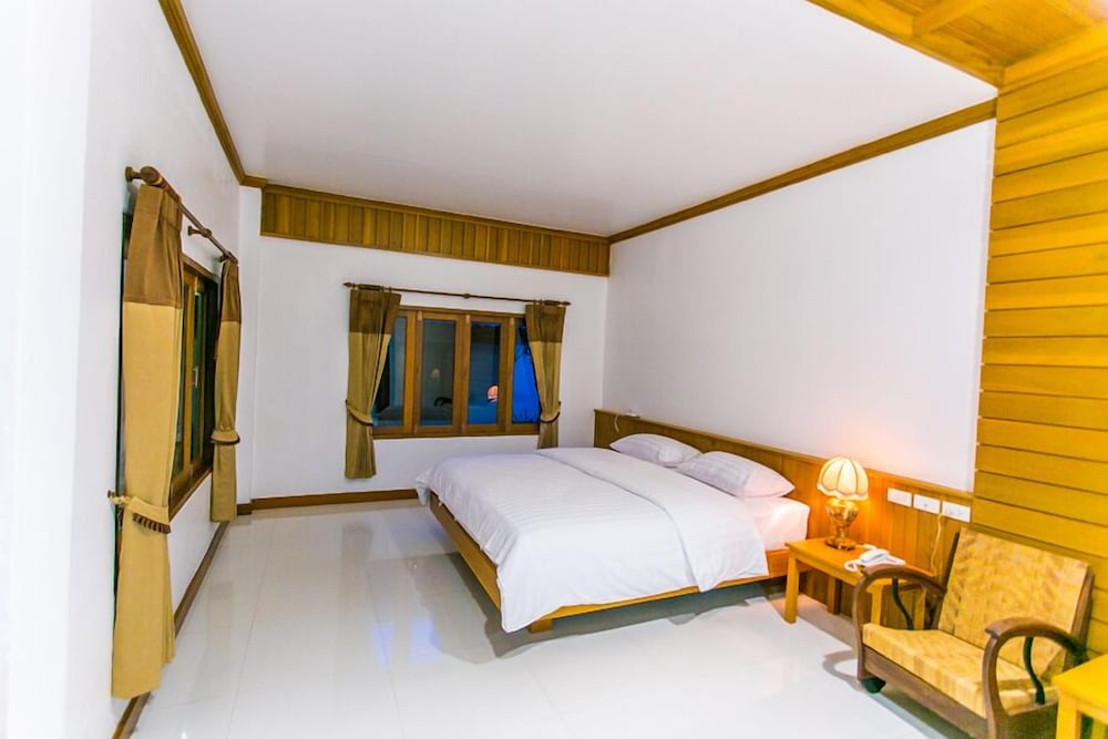 Tree Home Plus Home Stay 13/50