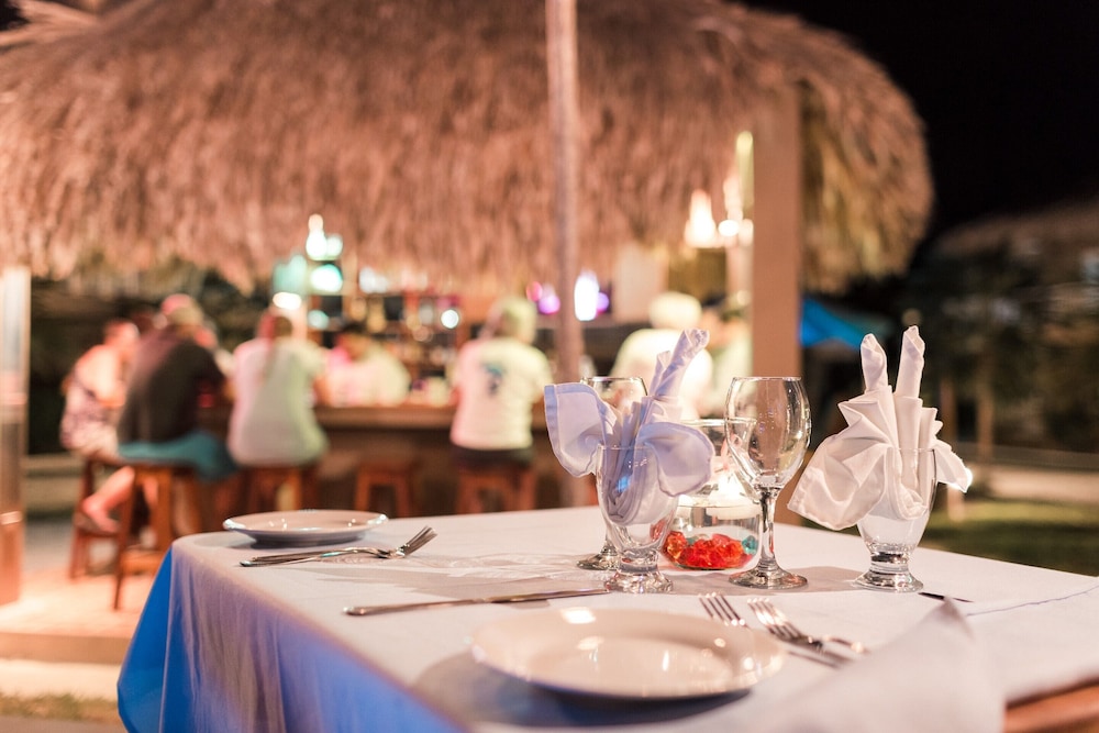 Sapphire Beach Resort 48/77
