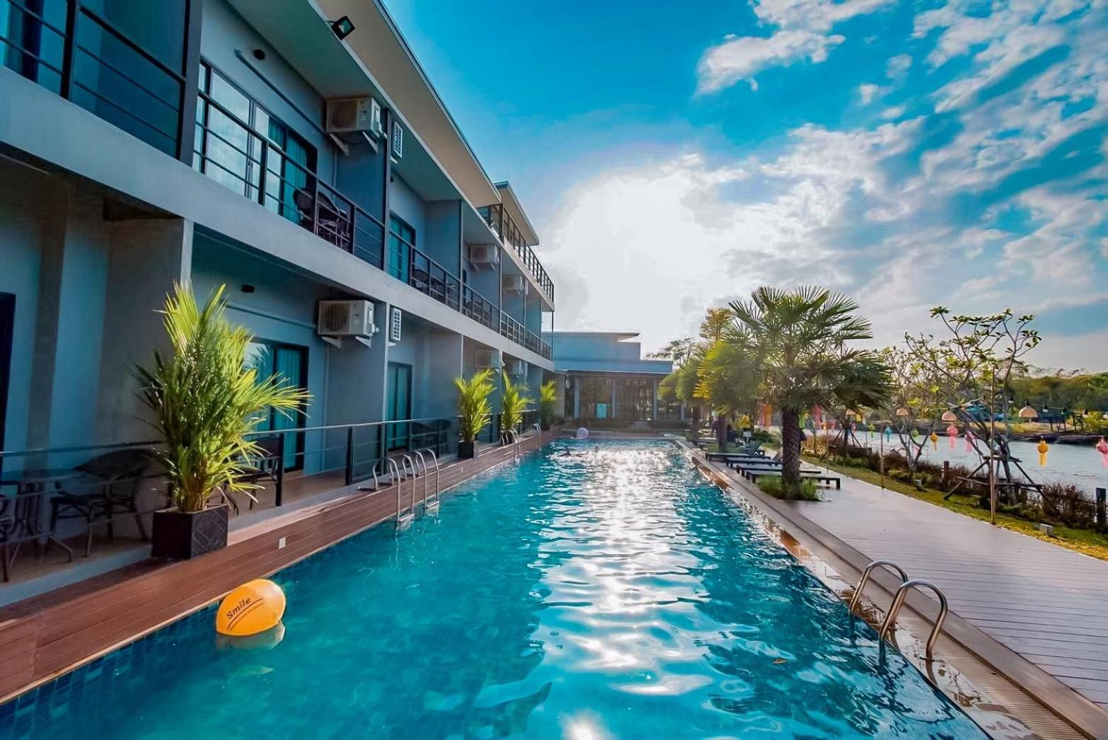 Phuengluang Riverside Hotel Chanthaburi 37/38